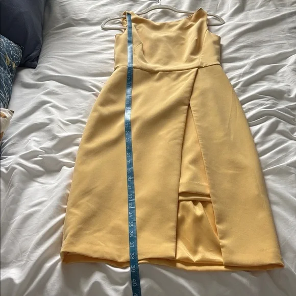 WHBM Yellow Sleeveless Sheath Dress - Picture 11 of 14